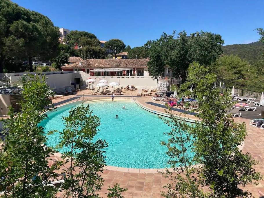 Le Tropik, Panoramic Sea View, Holiday Resort Grimaud Exterior foto